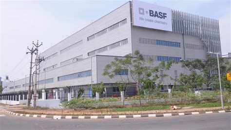 BASF Catalysts invests in expanded capacity of mobile emissions .